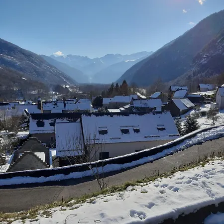 Petit De Montagne Avec Jardin Et Terrasse Appartement Cazaux-Layrisse