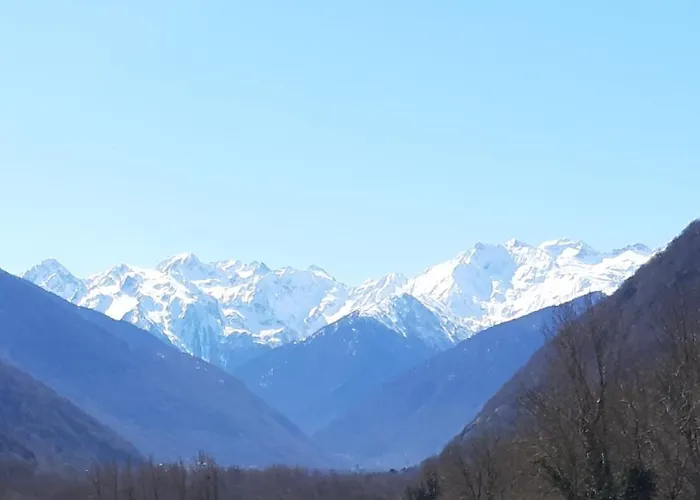 Petit De Montagne Avec Jardin Et Terrasse Апартаменты *